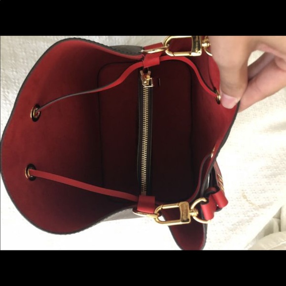 Louis Vuitton handbag - Picture 3 of 8